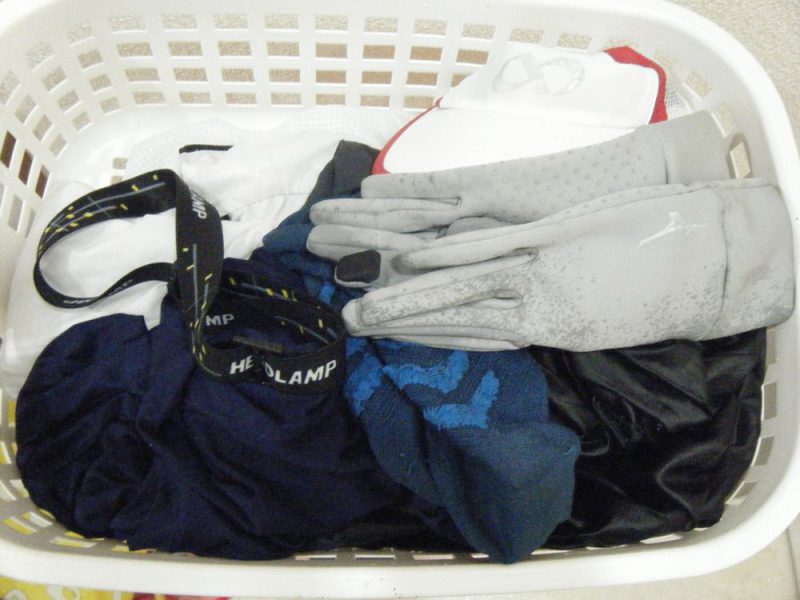 大量の洗濯物のイメージ