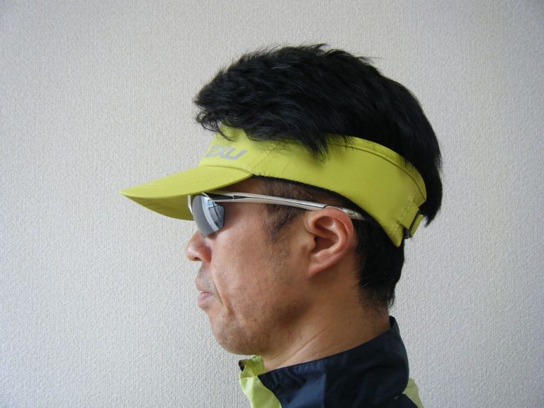 夏ランニングのサンバイザーおすすめ8選！効果とかぶり方も解説！ ランニングギア取説