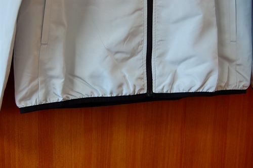 ヒュンメル パーカー M's HAORIの裾イメージ