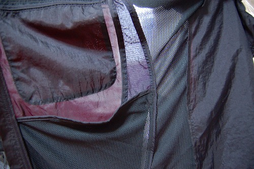 ナイキ フルジップフーディ PX ジャケットの側面メッシュイメージ