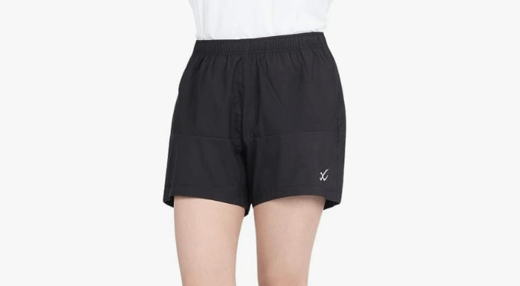 CW-Xのショートパンツ